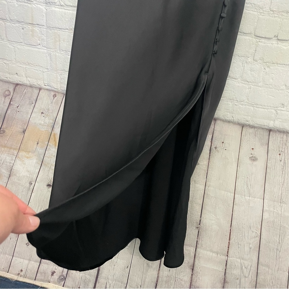 Banana Republic Black Satin Long Fitted Button Down Semi- formal Dress size 4 - Picture 4 of 9